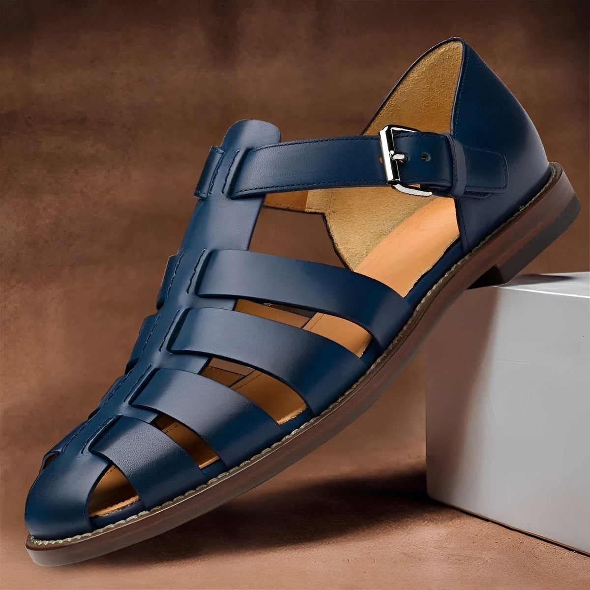 Sofronio - Klassische und bequeme Herrensandalen