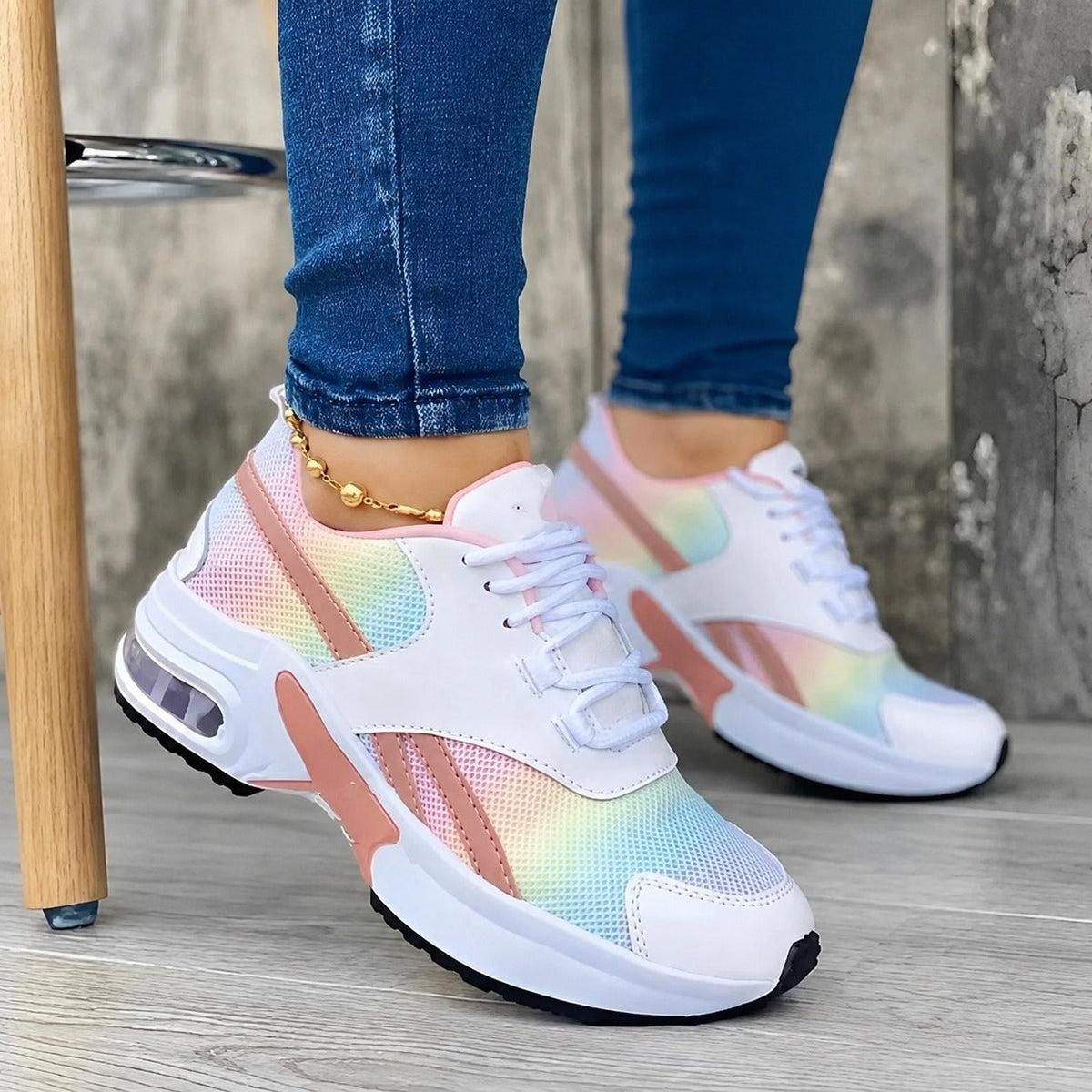 Nik - Modische und atmungsaktive Sportschuhe