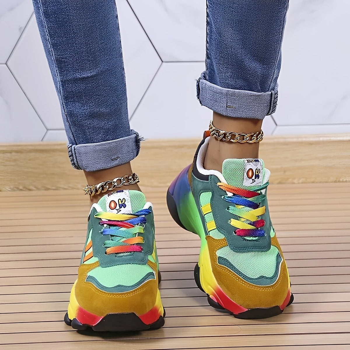 Erika - Bequeme Regenbogen-Schuhe