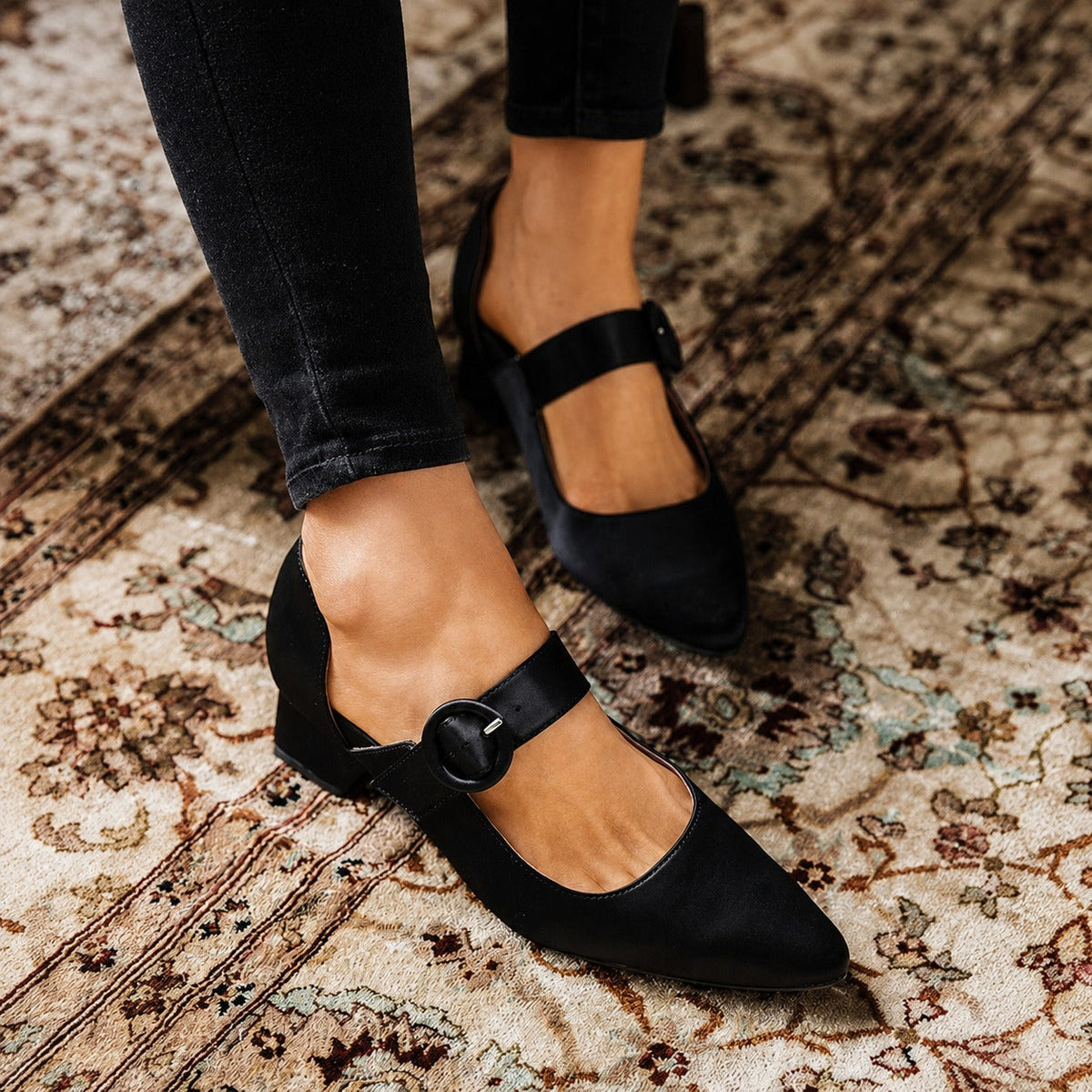 Mandy - Eleganz und Komfort in einem Schuh mit hohem Absatz