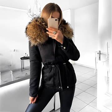 Hasmin - Bequeme und kuschelige Winterjacke