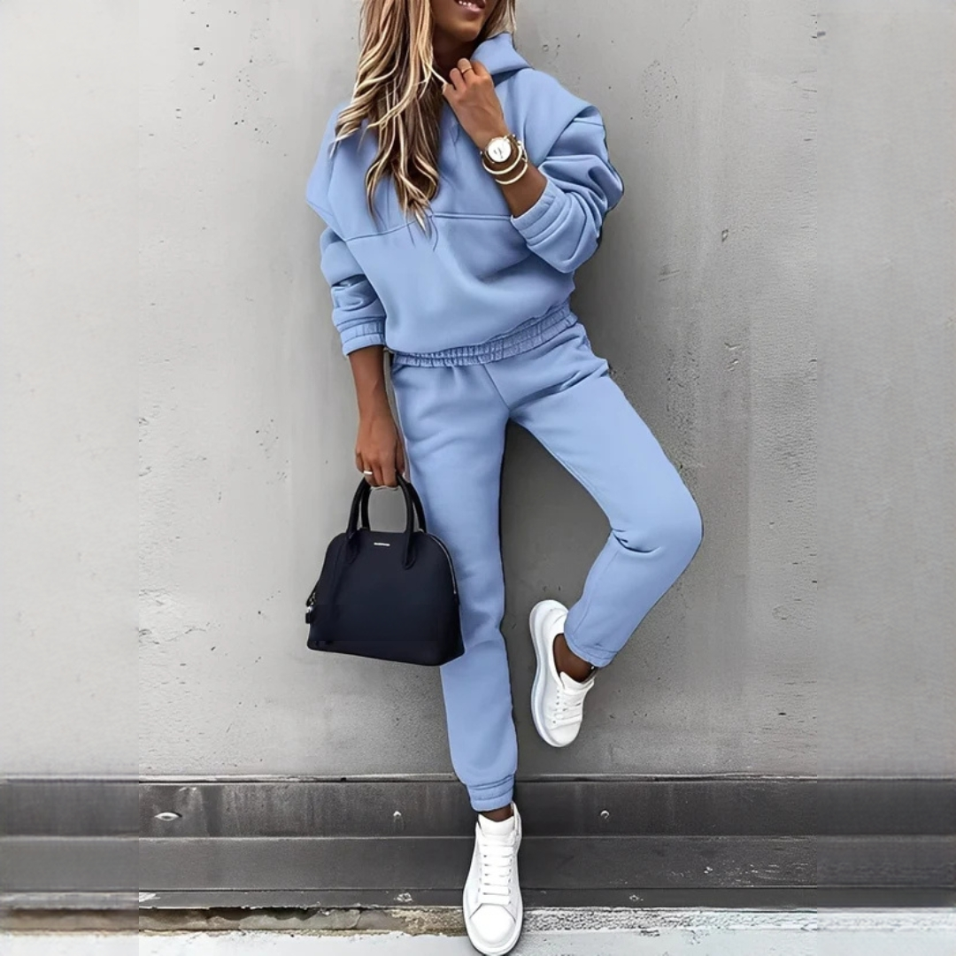 Rovina - Bequemes Kapuzenpullover- und Hosenset