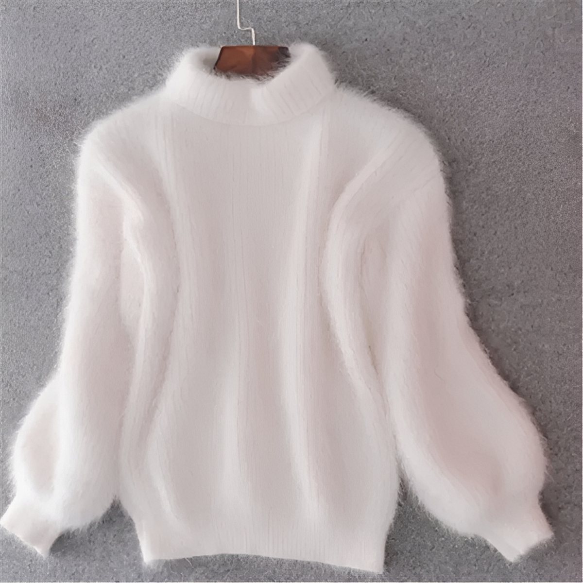Benetta - Gemütlicher und flauschiger Pullover