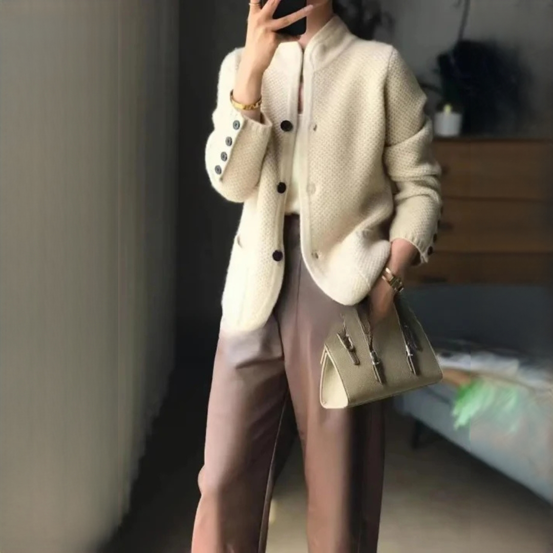 Evelyn - Edle und angenehme Jacke