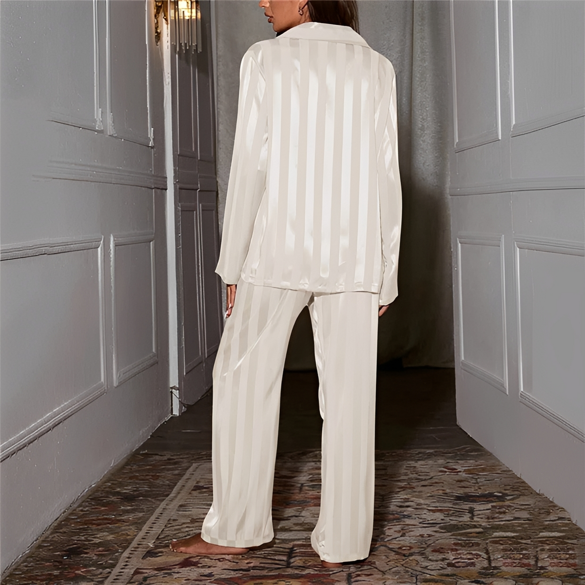 Melou - Komfortables und warmes Pyjama-Set