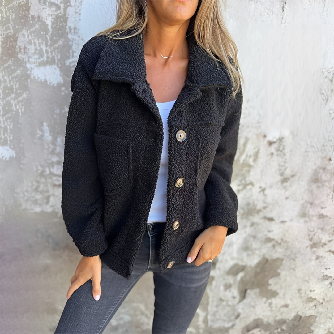 Dalila - Komfortable und kuschelige Jacke