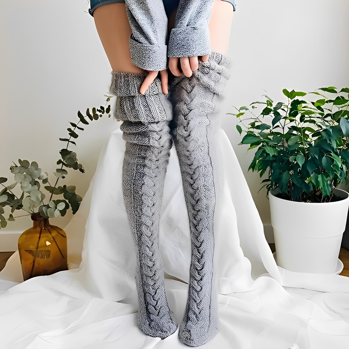 Hailee - Komfortable und wärmespendende Overknee-Socken