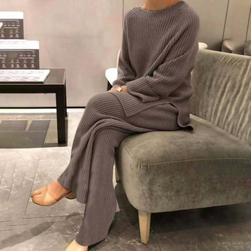 Samantha - Bequemes und weiches Pyjama-Set
