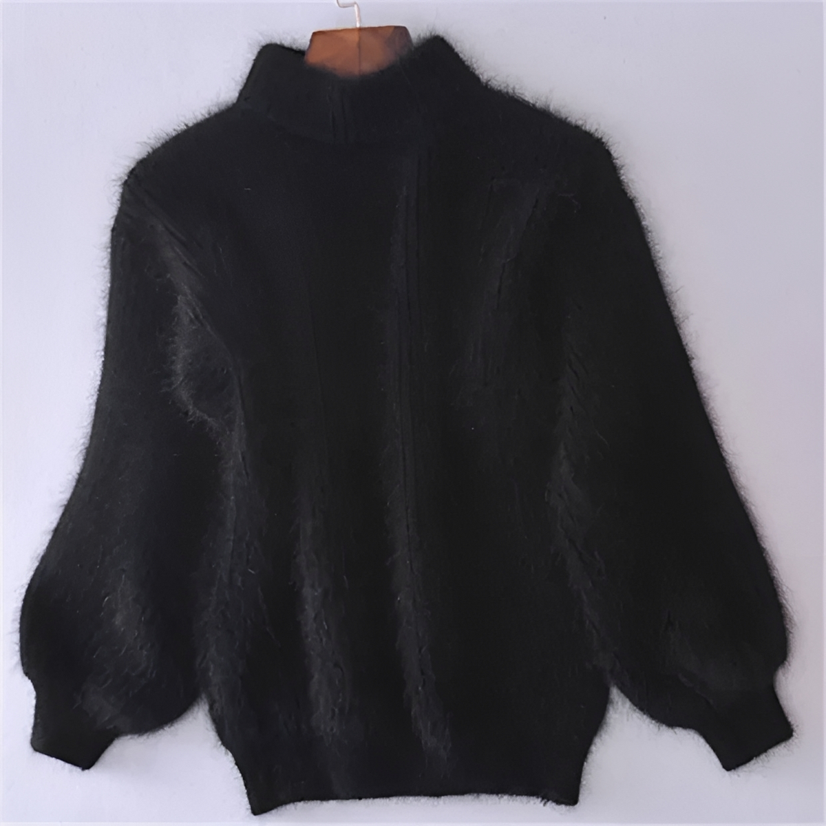 Benetta - Gemütlicher und flauschiger Pullover