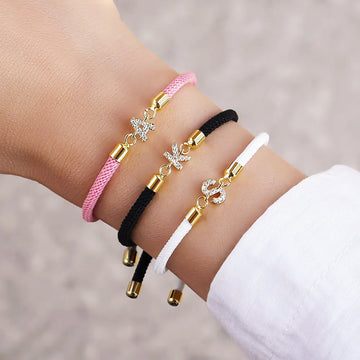 Calla – Verstellbares Armband mit eingegraviertem Anfangsbuchstaben