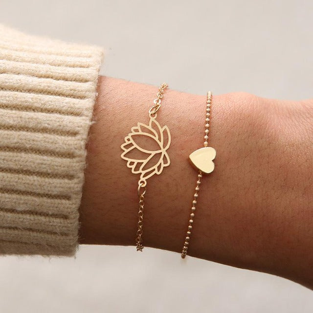 Ayumi – Spirituelles Armband mit Lotusblume