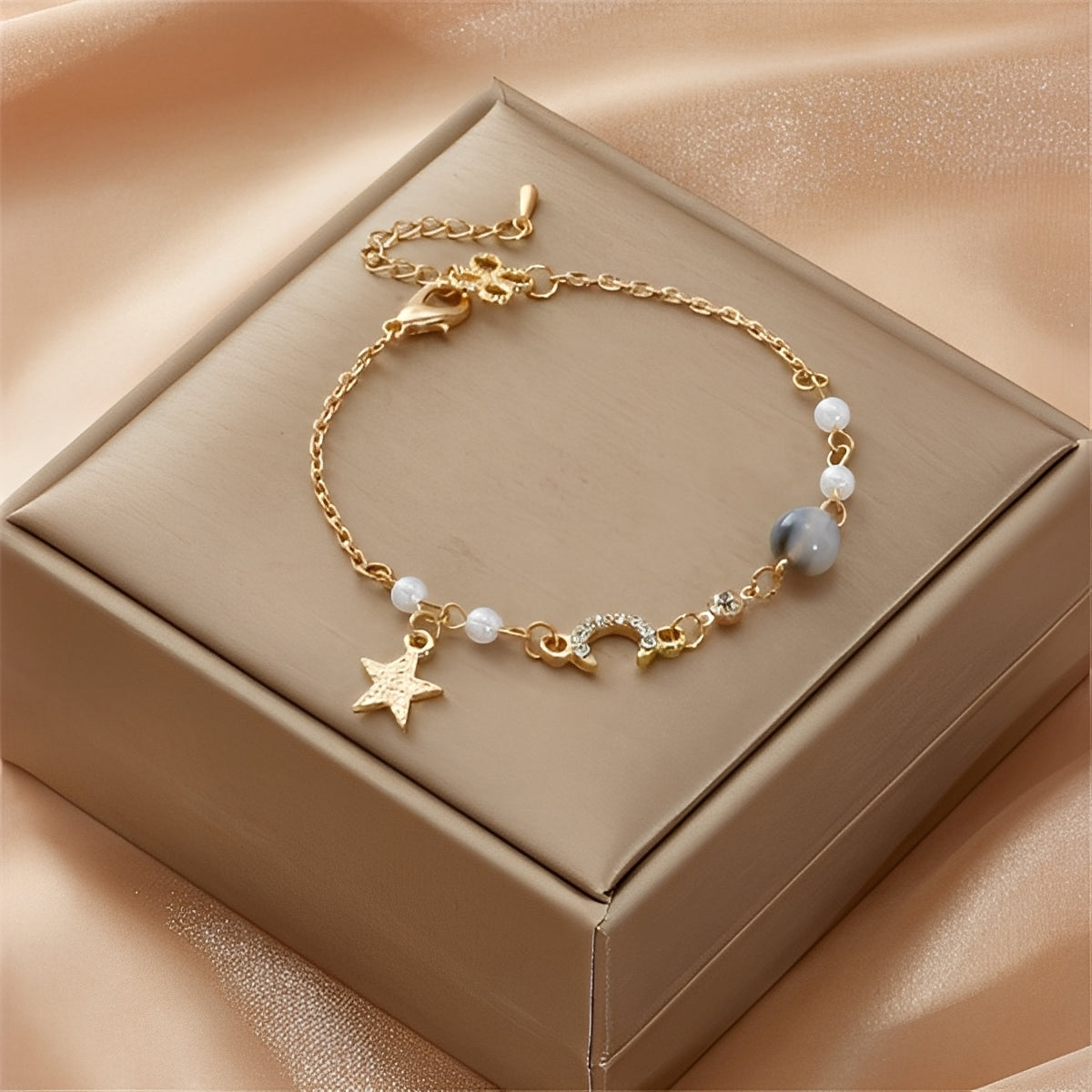 Selina – Armband mit Mond und Sternen