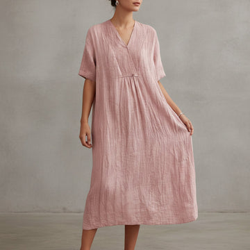 Jayela - Ein Kleid, das spielerische sommerliche Eleganz ausdrückt