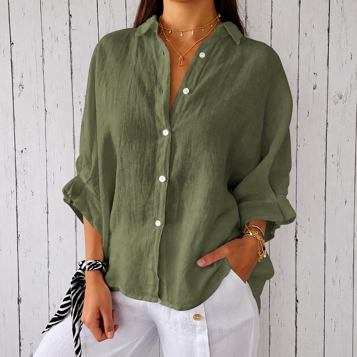 Madison - Elegante Bluse mit traditionellem Schnitt und Knöpfen