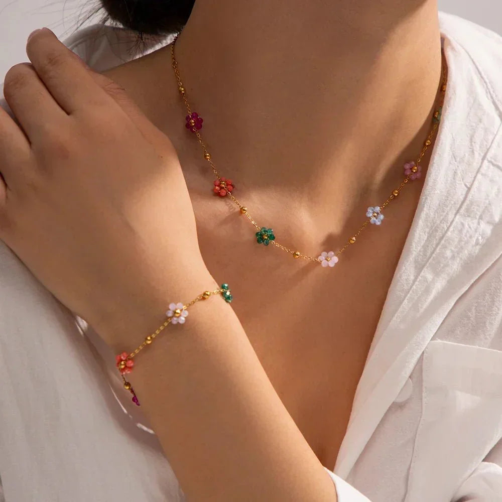 Eliane – Schmuck mit Frühlingsblüten
