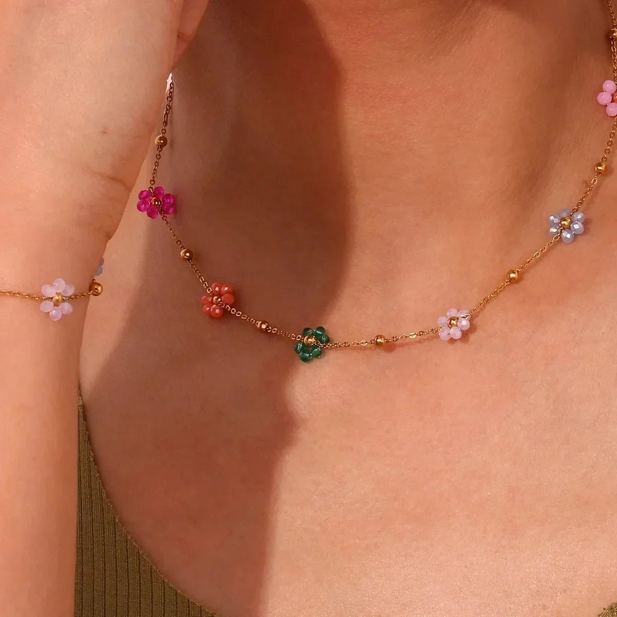 Eliane – Schmuck mit Frühlingsblüten