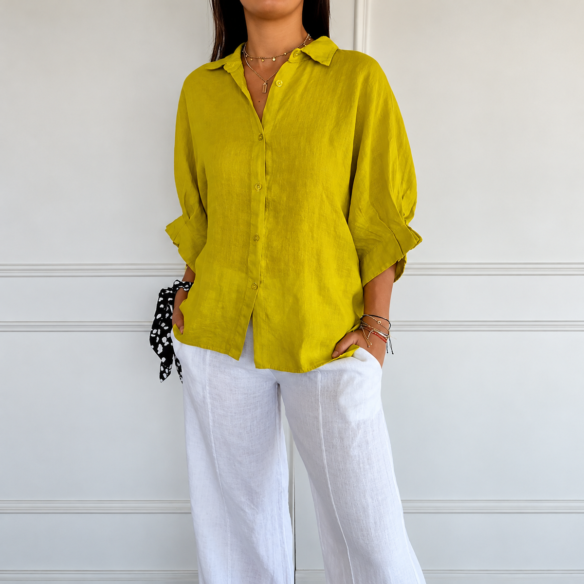 Madison - Elegante Bluse mit traditionellem Schnitt und Knöpfen