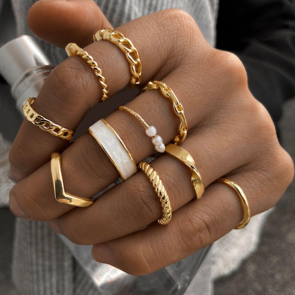 10 Stück modische Ringe - Kombinierbare Ringe