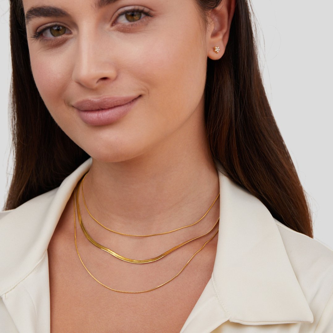 Alix – Vielreihige goldene Halskette