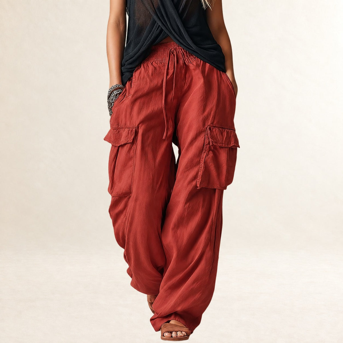 Damen Cargo-Hose mit verstellbarem Gummizug, geradem Bein und praktischen Taschen