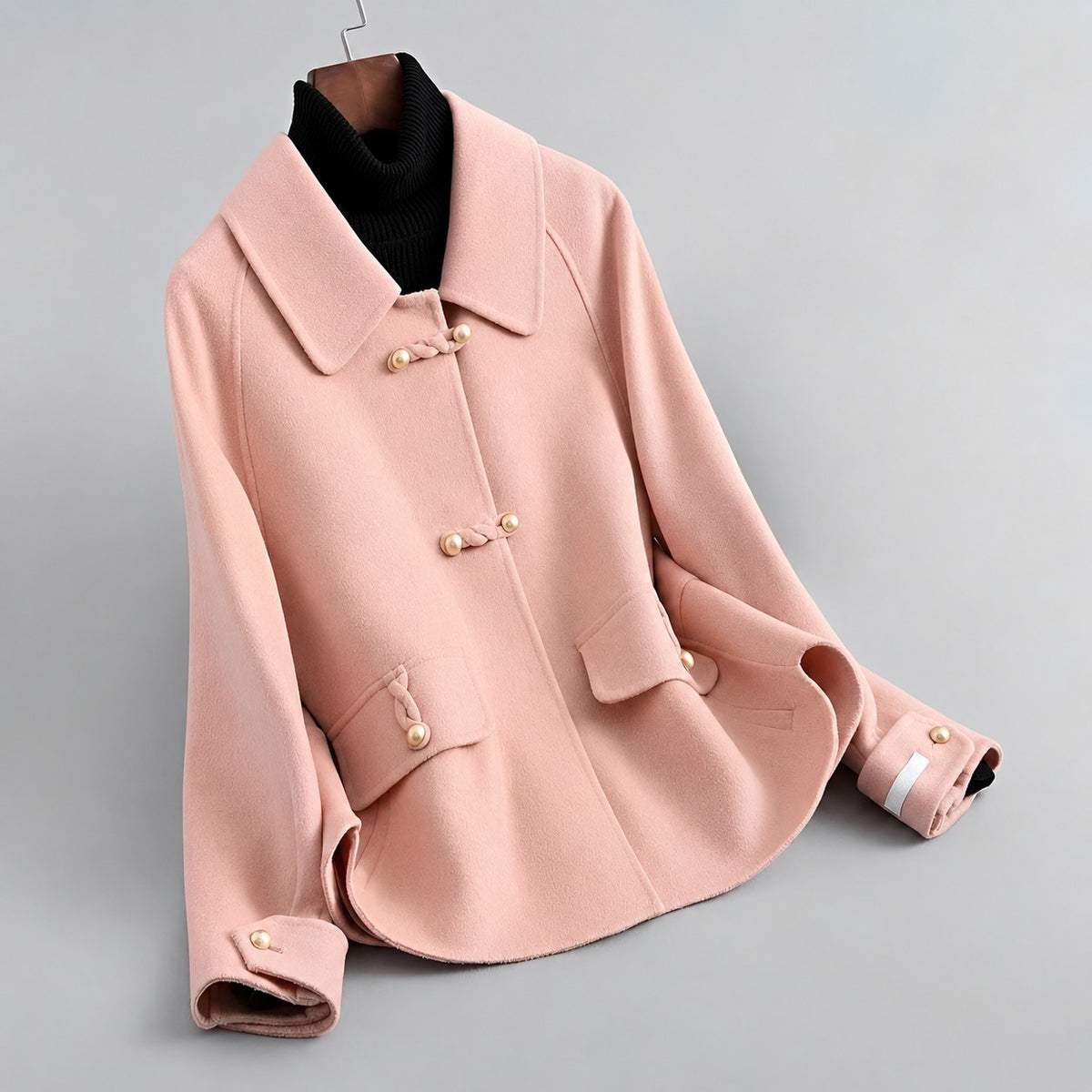 Damen Mantel mit Perlmuttknöpfen und markantem Kragen - Relaxed Fit