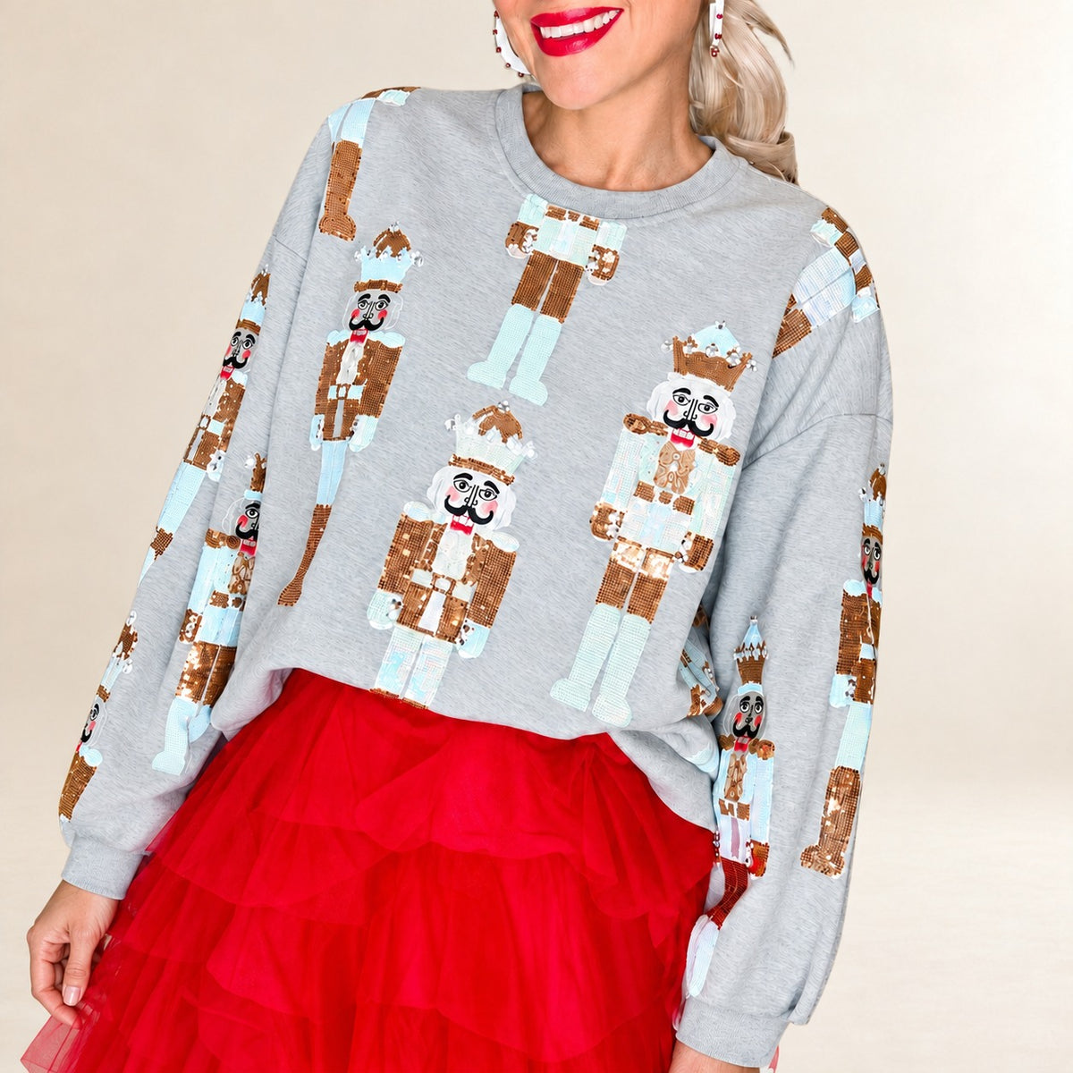 Damen Sweatshirt Rundhals Allover Pailletten-Nussknacker-Motiv, Langarm, lockerer Schnitt