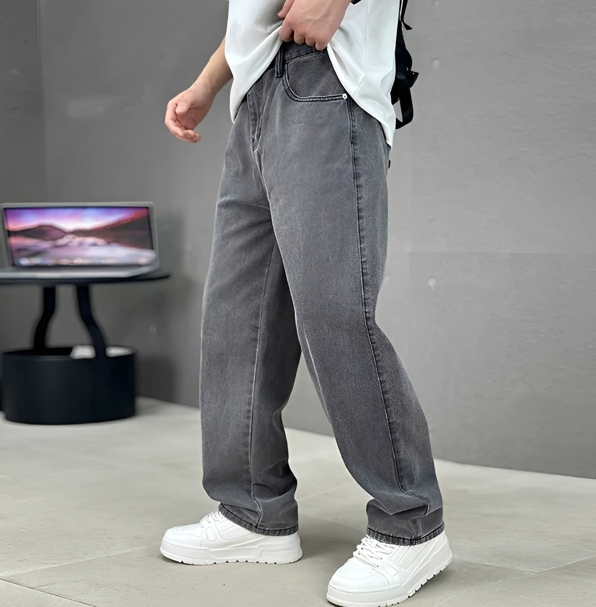 Herren Jeans - Gerade Bein, klassische Passform, fünf Taschen, Knopfverschluss