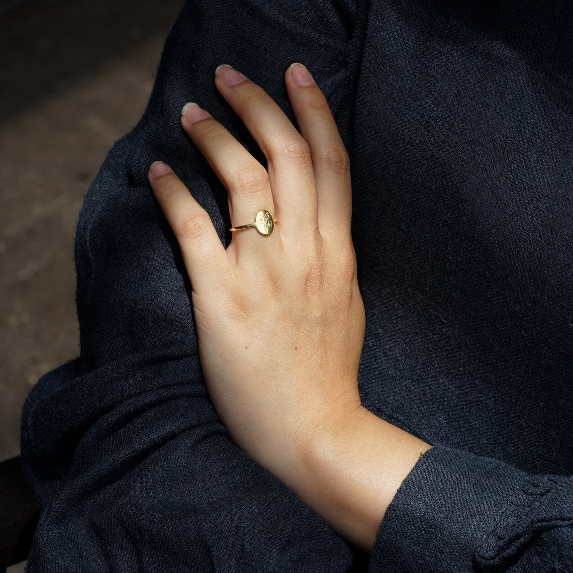 Blumen-Geburtsring - Feiner personalisierter Ring