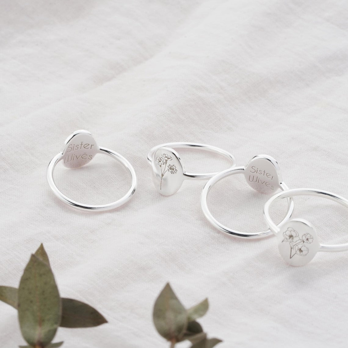 Blumen-Geburtsring - Feiner personalisierter Ring