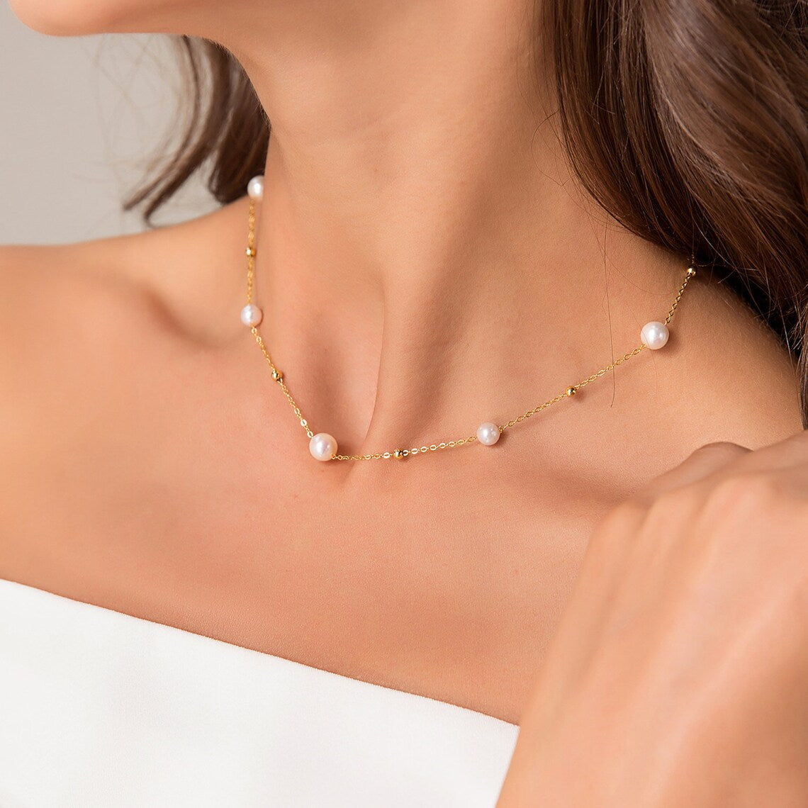 Kette mit Gold und Perlen - abwechselnd Perlen und Goldglieder