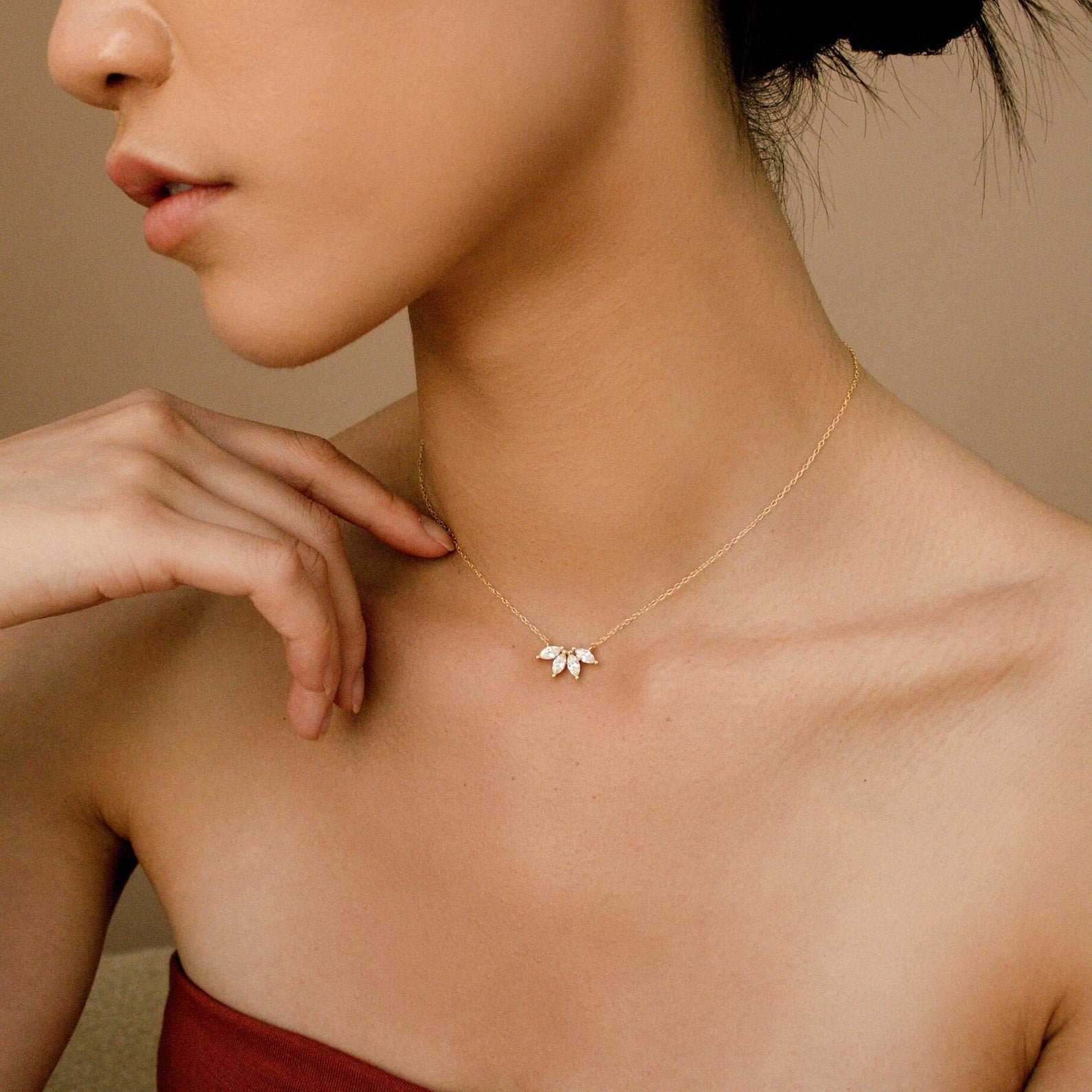 Halskette mit Marquise-Diamanten - Marquise-Steineinsatz