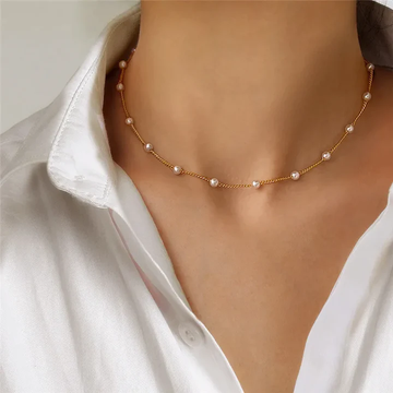 Noelia – Stilvolle Halskette mit kleiner Perle