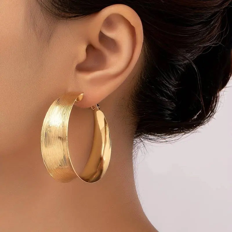 Zahara – Goldfarbene Boho-Ohrringe