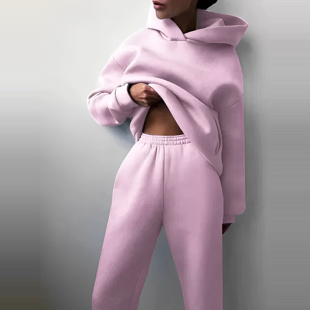 Nora – Damen-Set mit Kapuzenpullover und Jogginghose