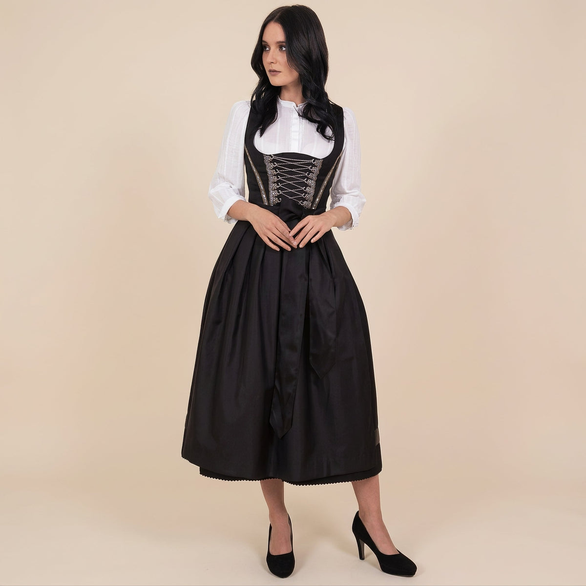 Nina - Modernes Oktoberfestkleid mit langen Ärmeln (Futter nicht enthalten)