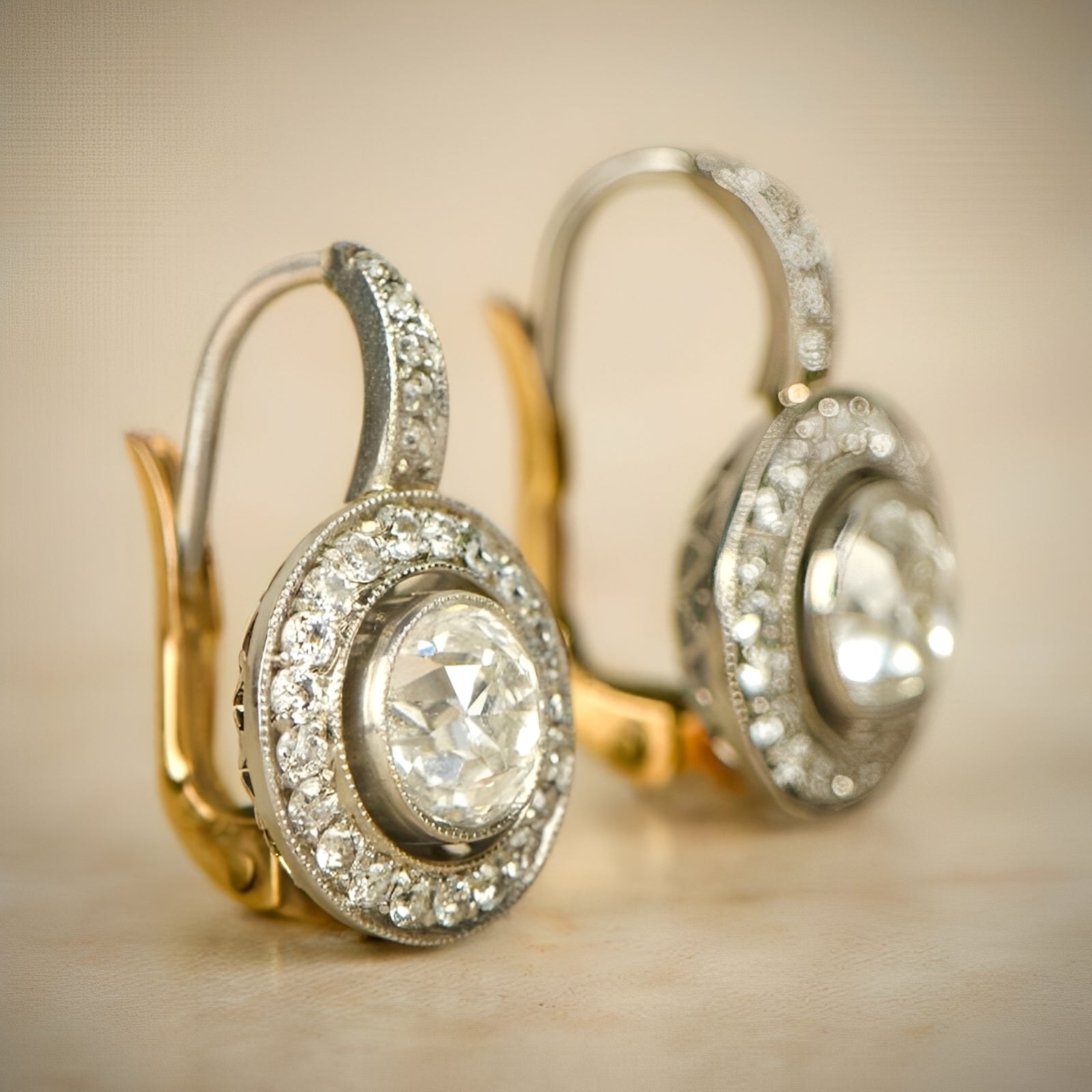 Adele – Vintage-Ohrschmuck aus Silber und Zirkonia