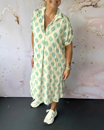 Kristina - Elegantes und lockeres Kleid mit Revers für Frauen
