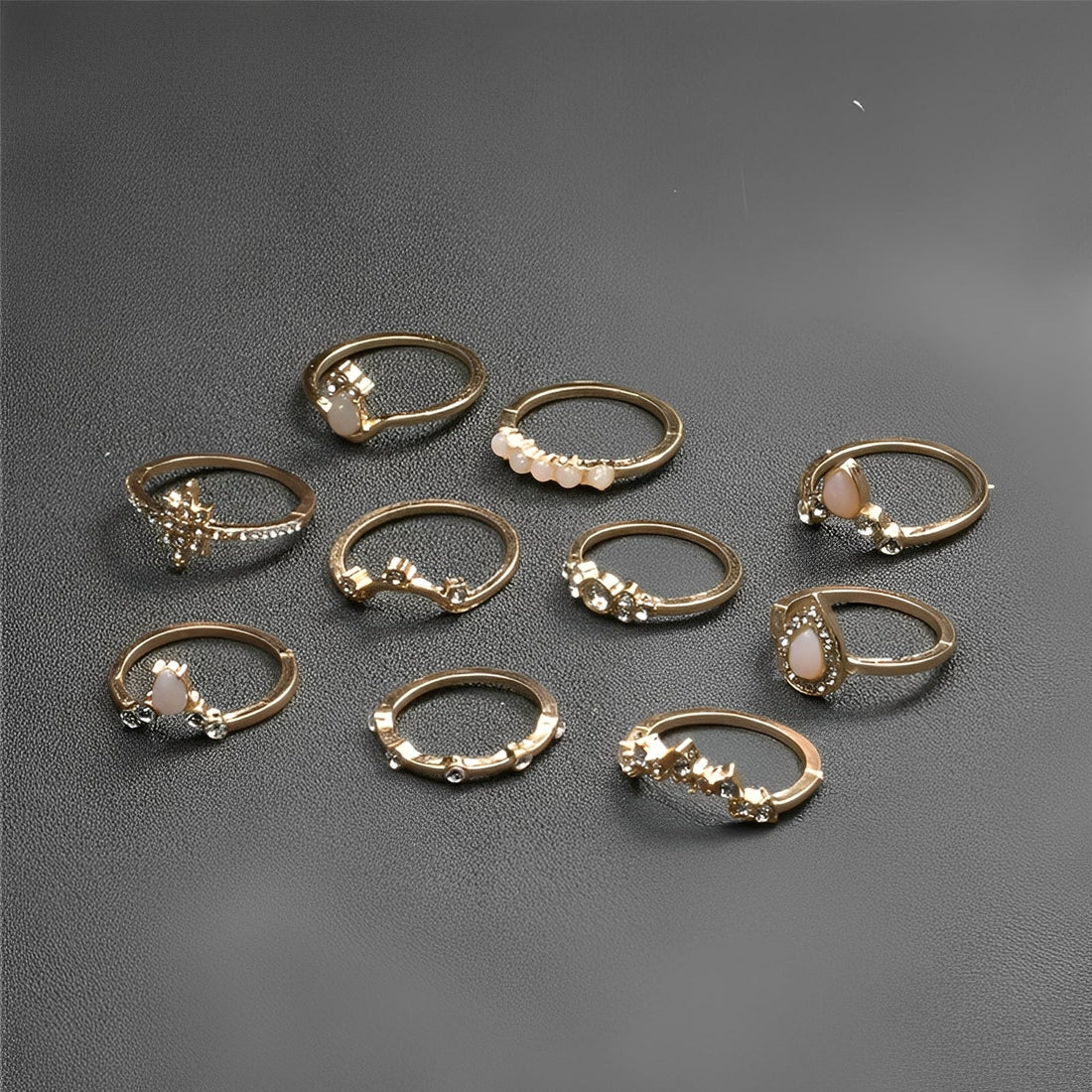 Noémie – Premium Set von 8 bis 12 besonderen Ringen