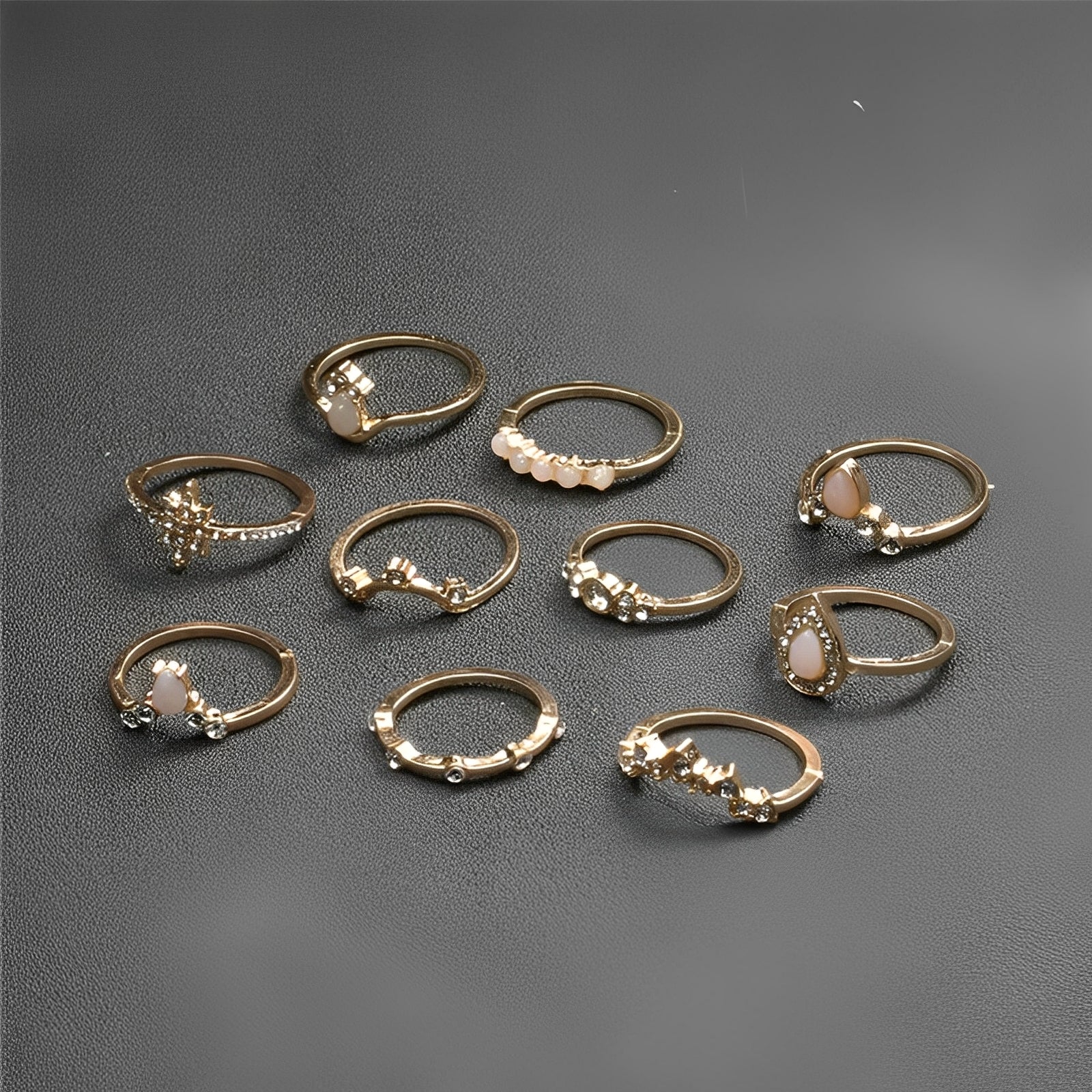 Noémie – Premium Set von 8 bis 12 besonderen Ringen