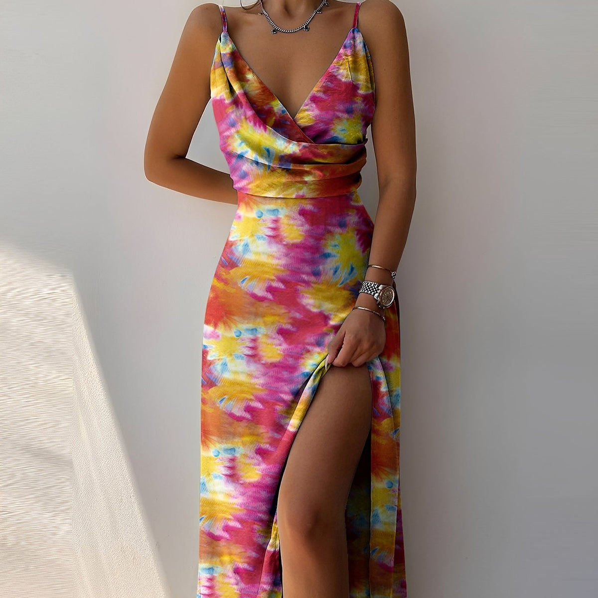 Angela - Elegantes Kleid mit Trägern und Schlitz für Frauen