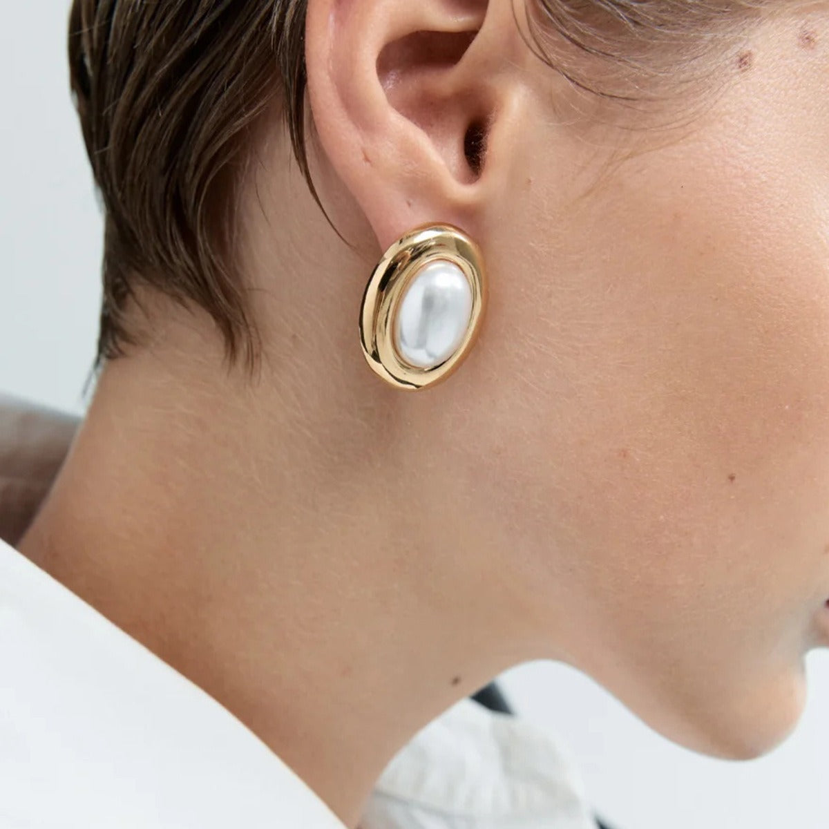 Colette – Vintage-Perlenohrringe aus rostfreiem Stahl
