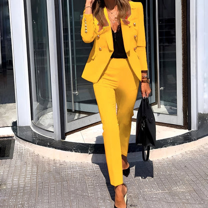 Erika - Moderner Blazer- und Hosenanzug für Frauen