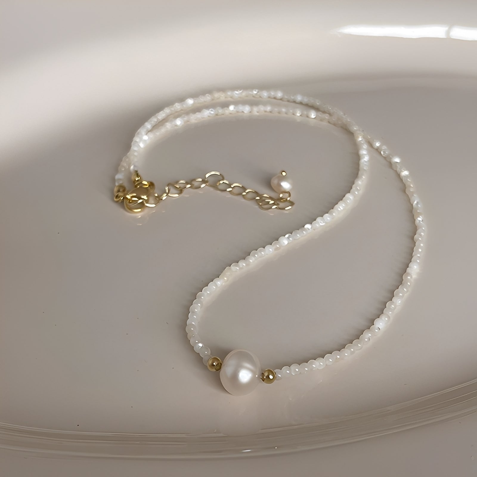 Claire – Stilvolle Perlenkette