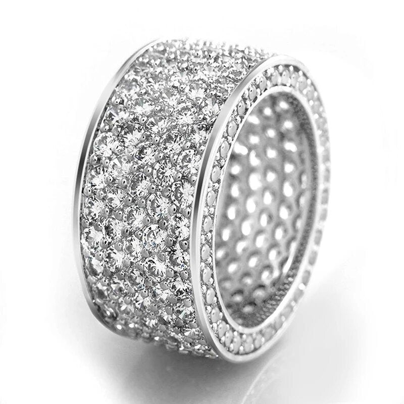 Tally – Ring mit Zirkonia-Einfassung