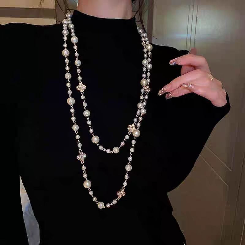 Collen – Elegante Goldkette mit Perle