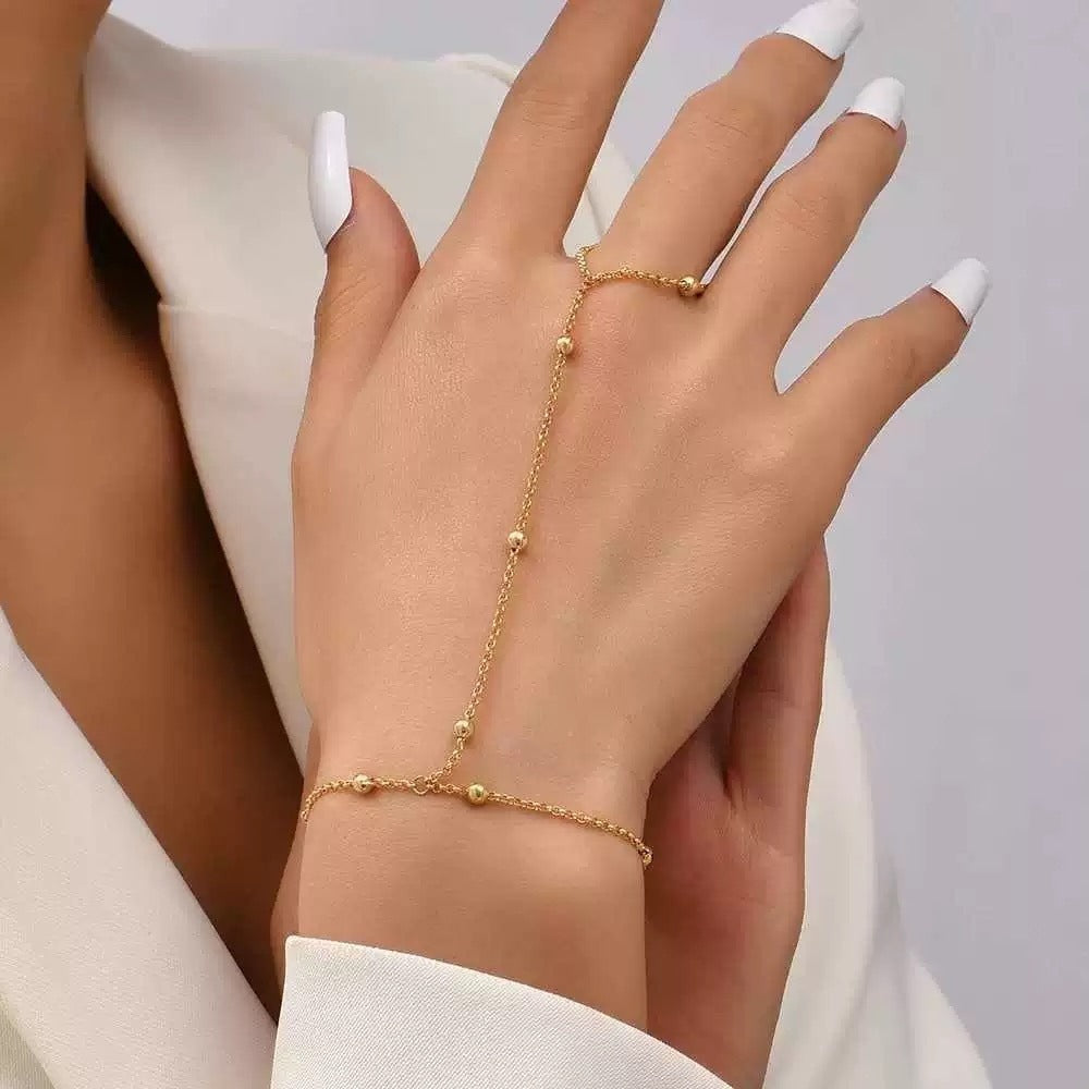 Lisa – Perlenkette und Armband