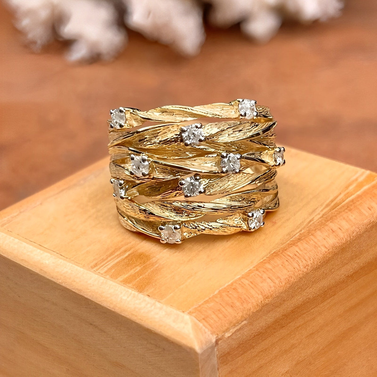 Marisse – Goldener Vintage-Ring mit feinem Glanz