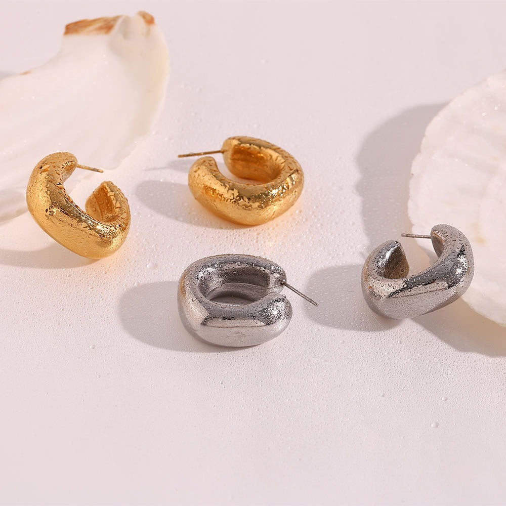 Amandine – Breite Ohrringe aus rostfreiem Metall
