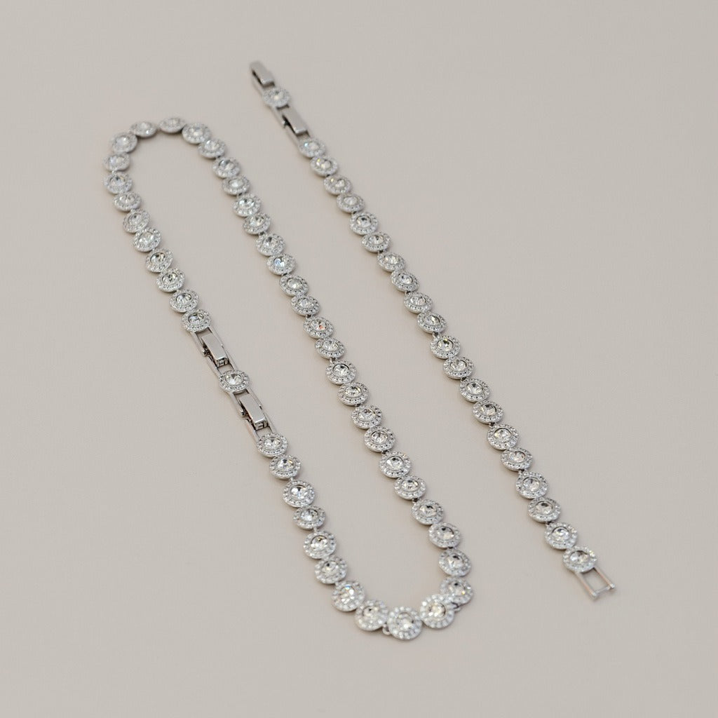 Victoria – Kette und Armband mit schimmerndem runden Knopf