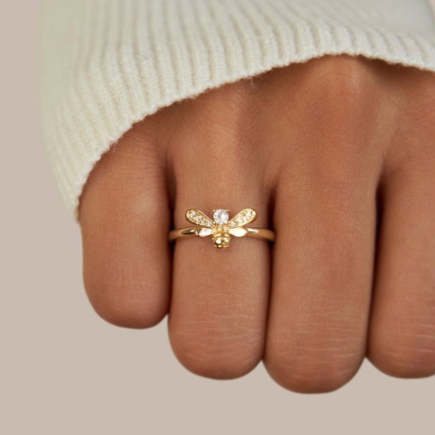 Laila - Ring mit Kristall und Goldbiene